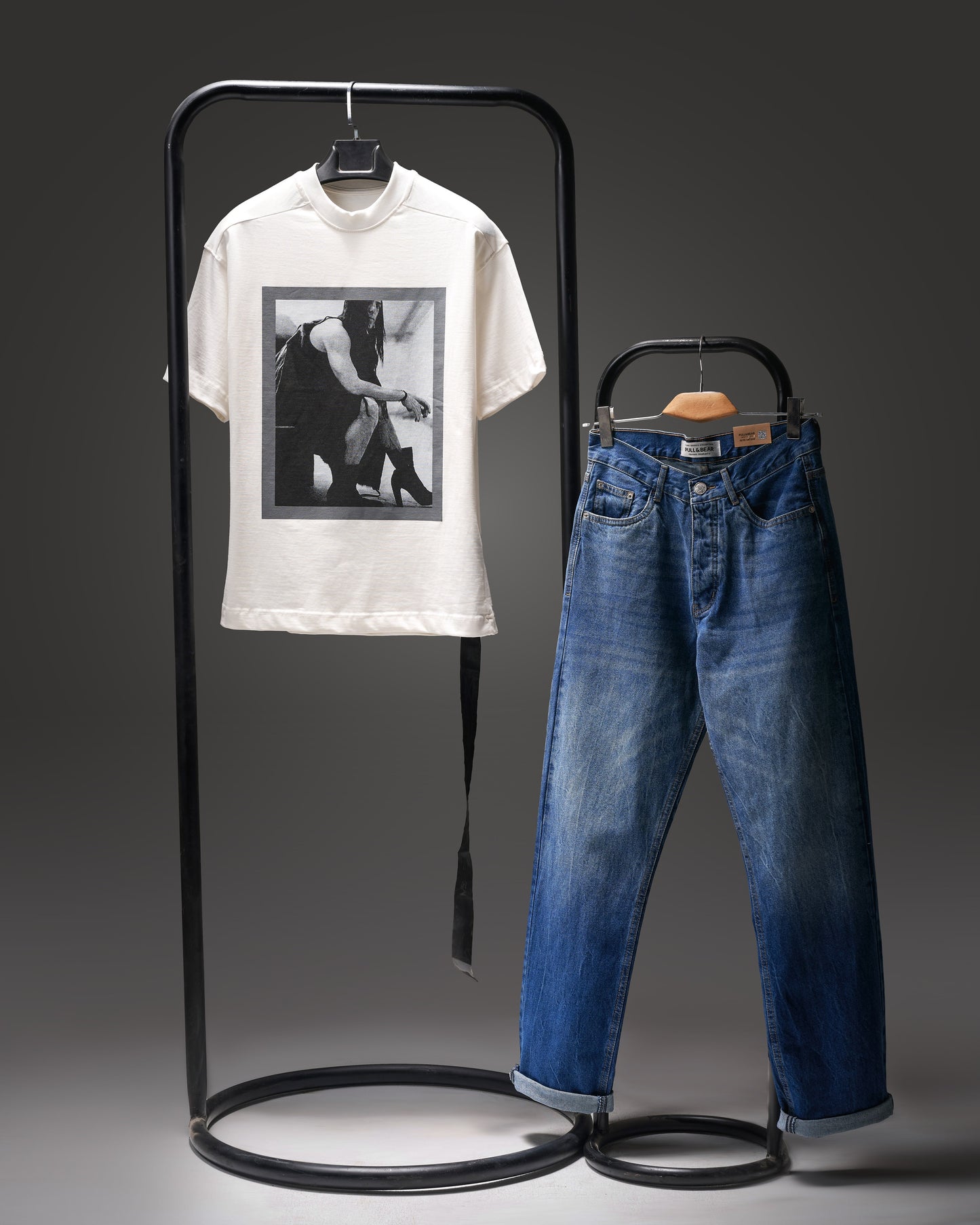 White T-SHIRT