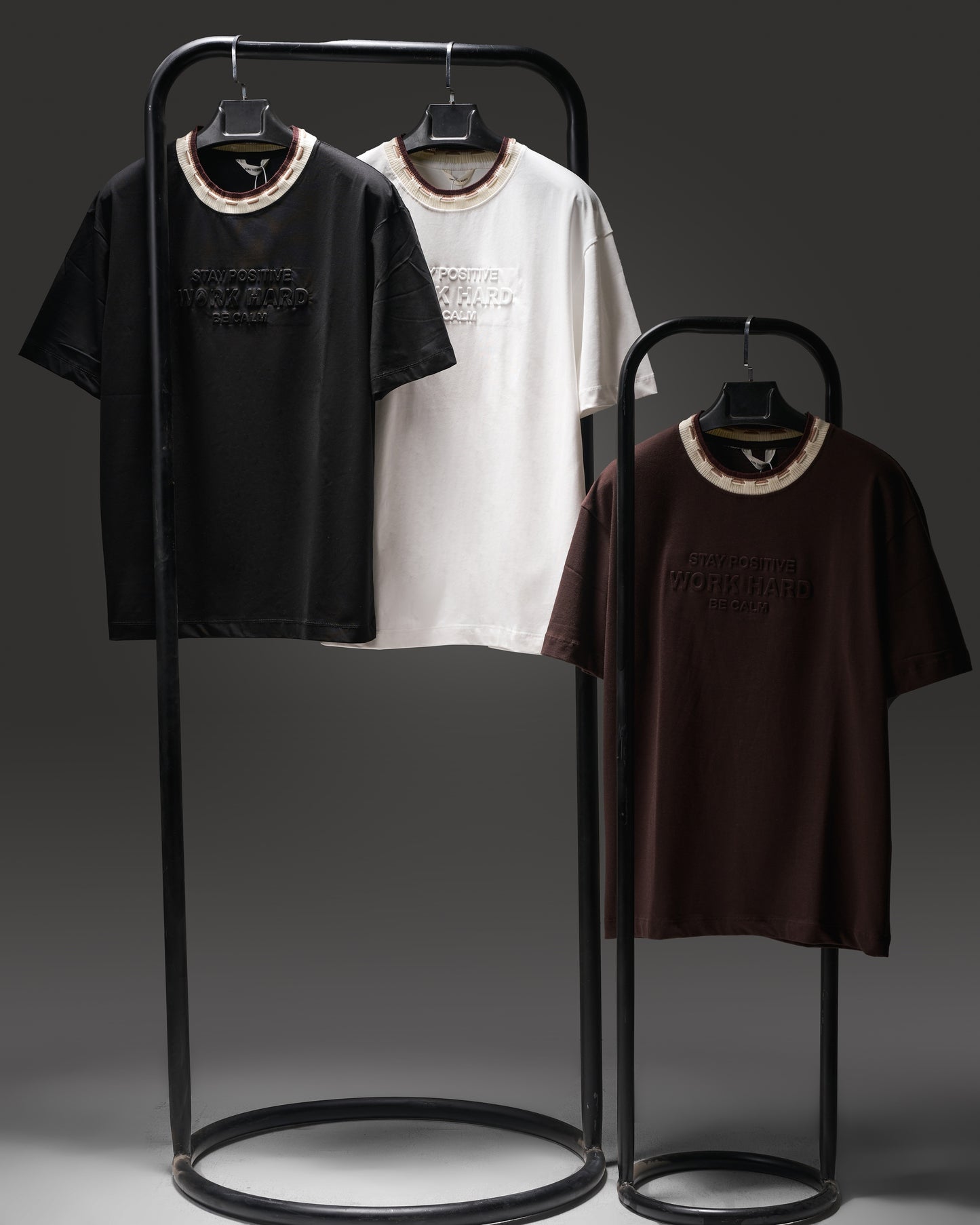 ROUND T-SHIRT