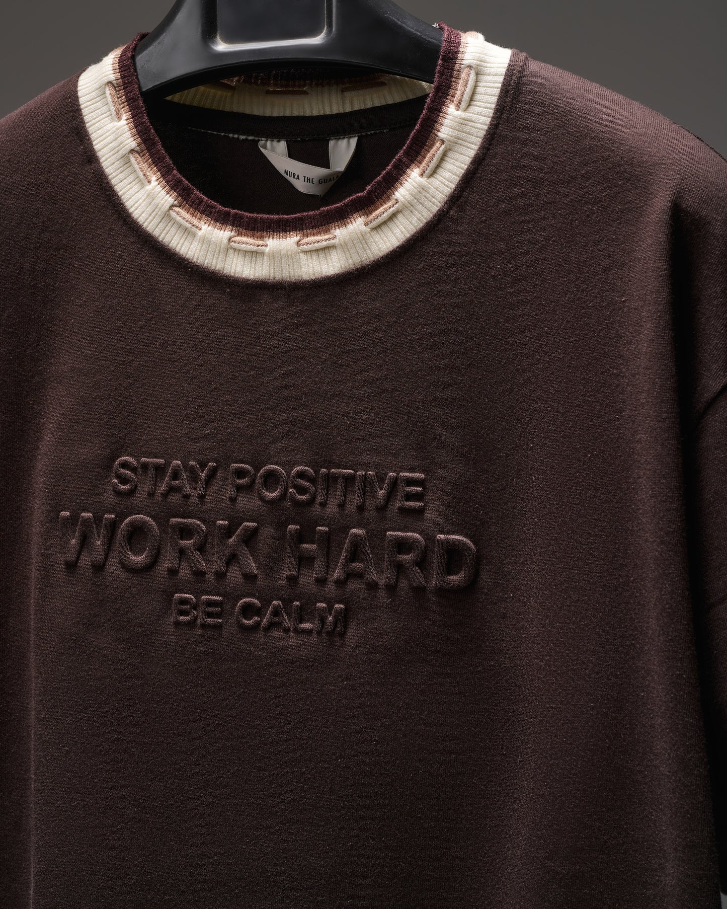 ROUND T-SHIRT