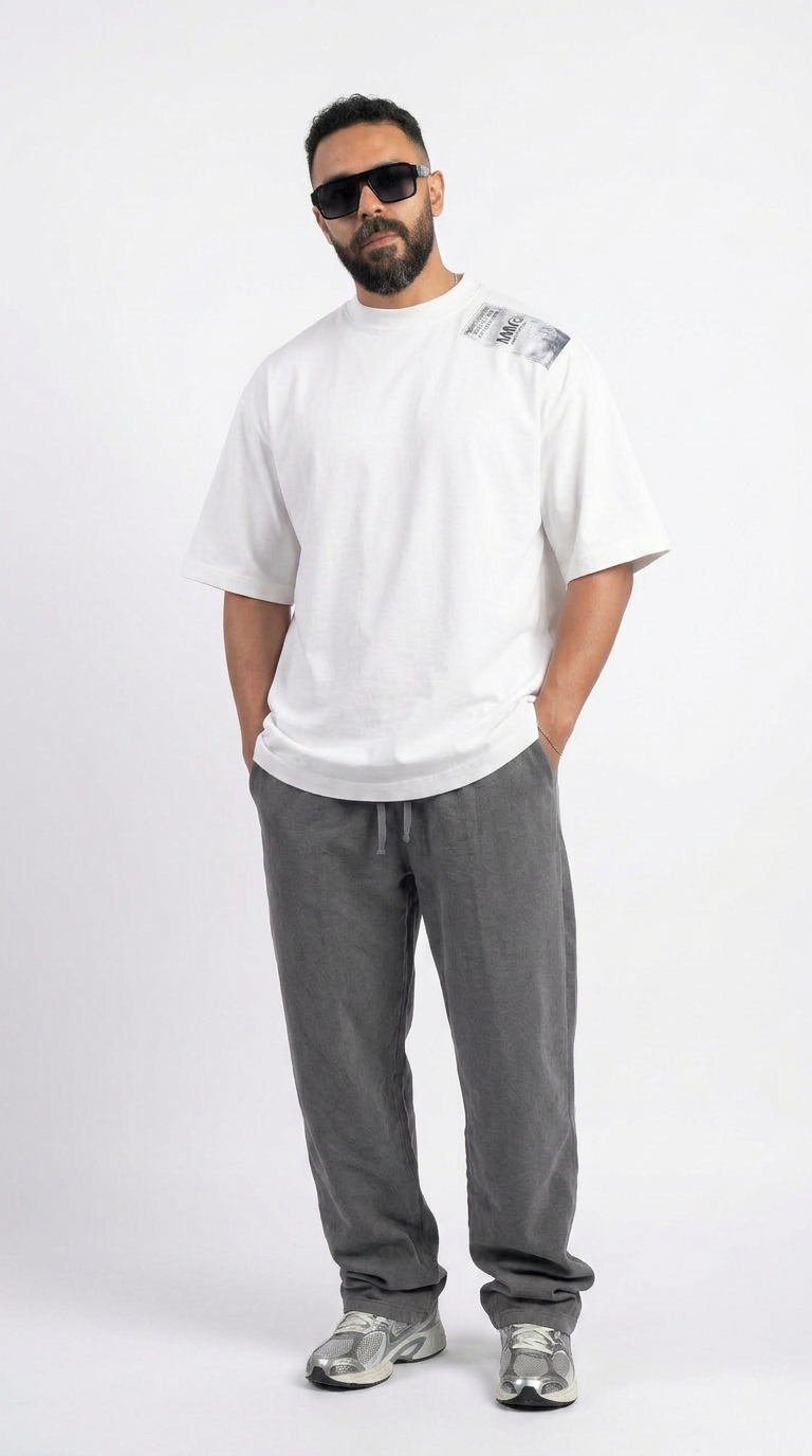 WHITE T-SHIRT
