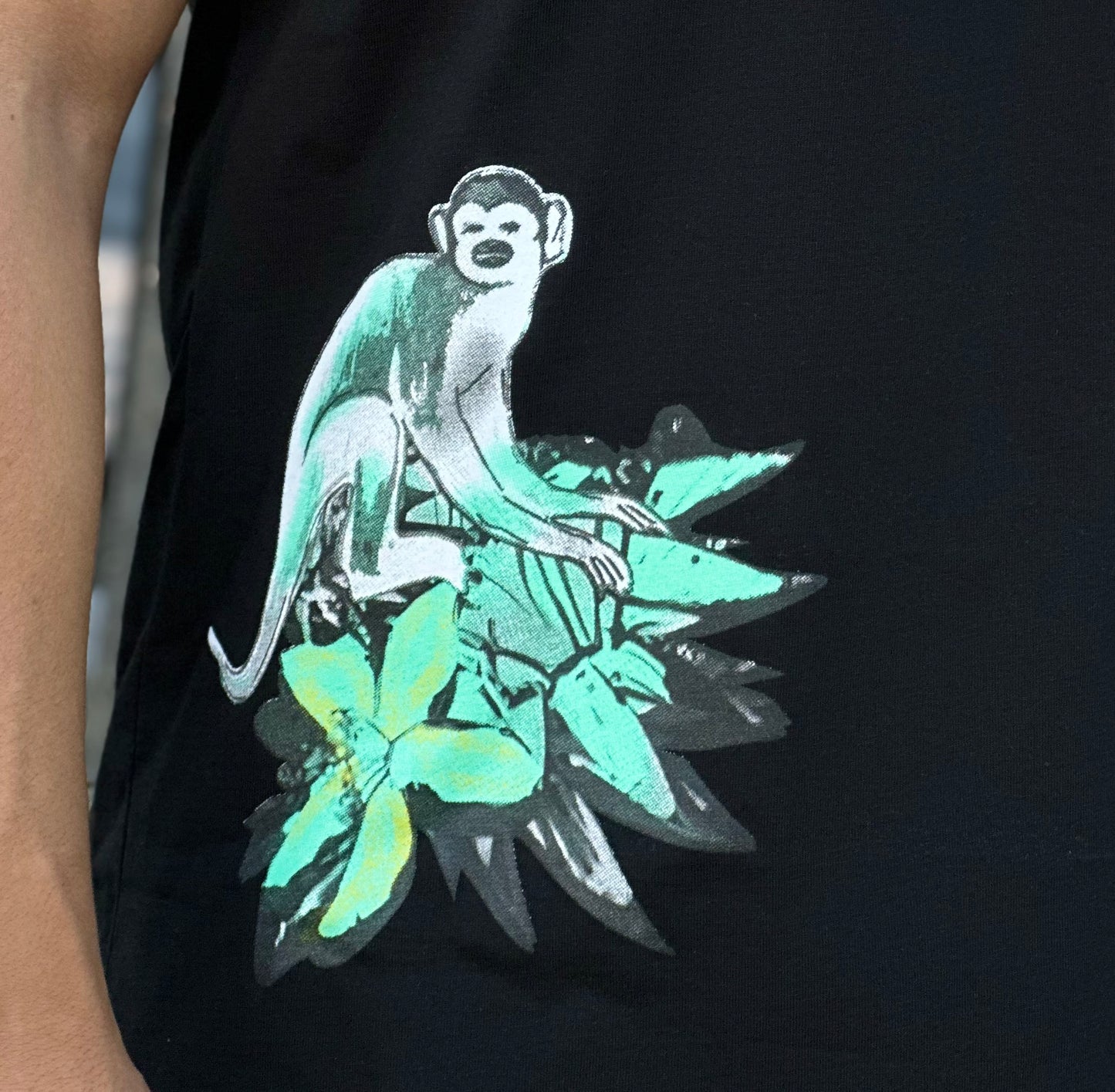 RELAXED T-SHIRT
