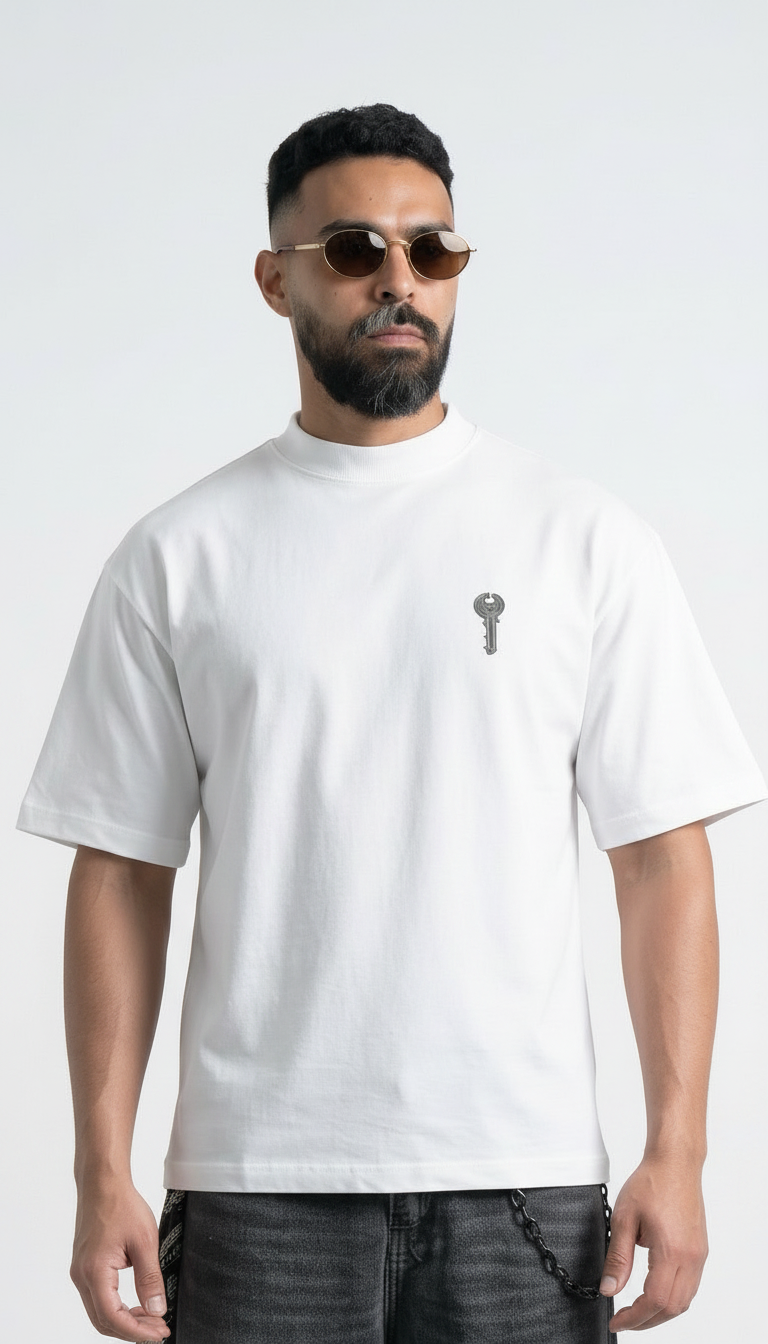 WHITE T-SHIRT