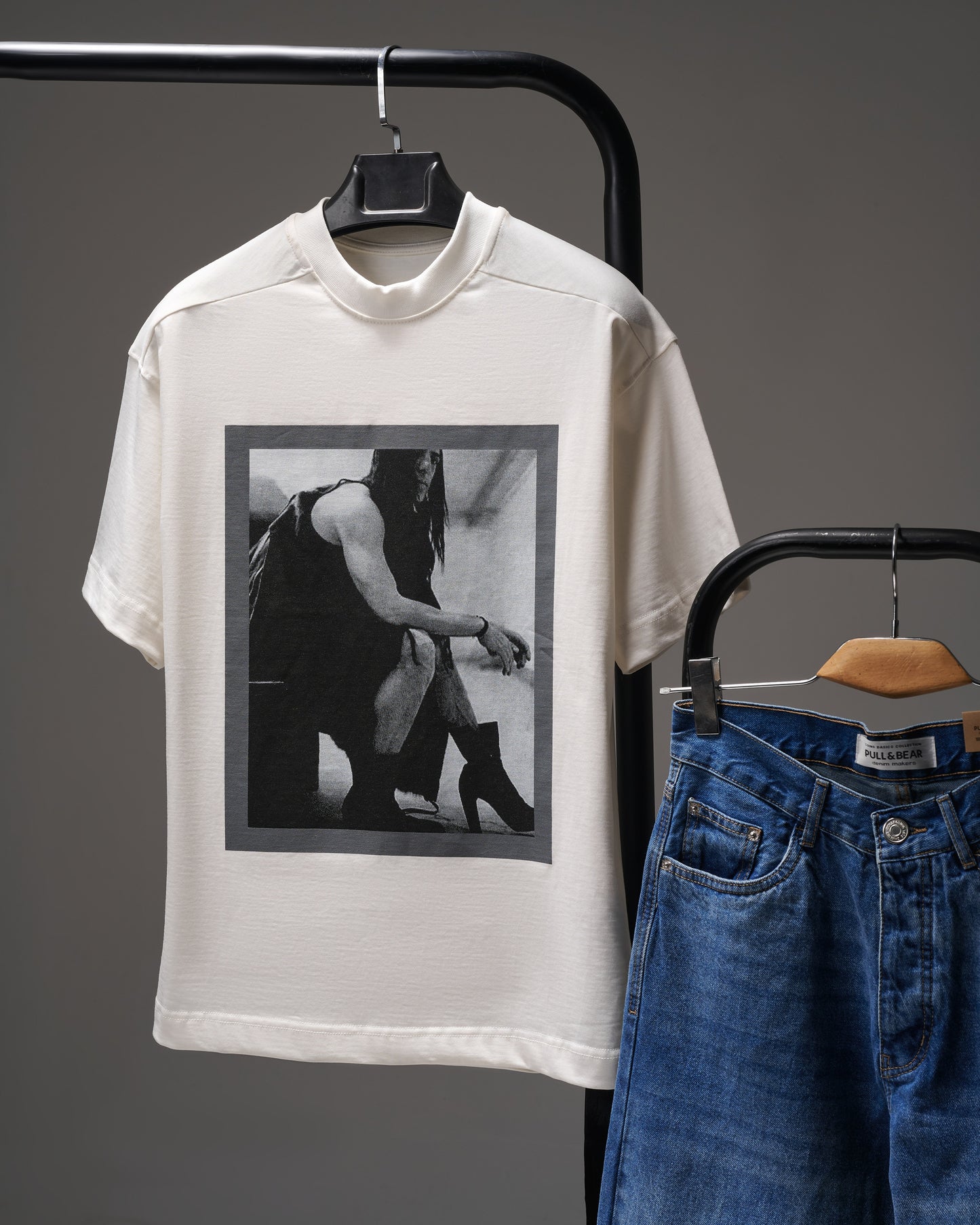 White T-SHIRT