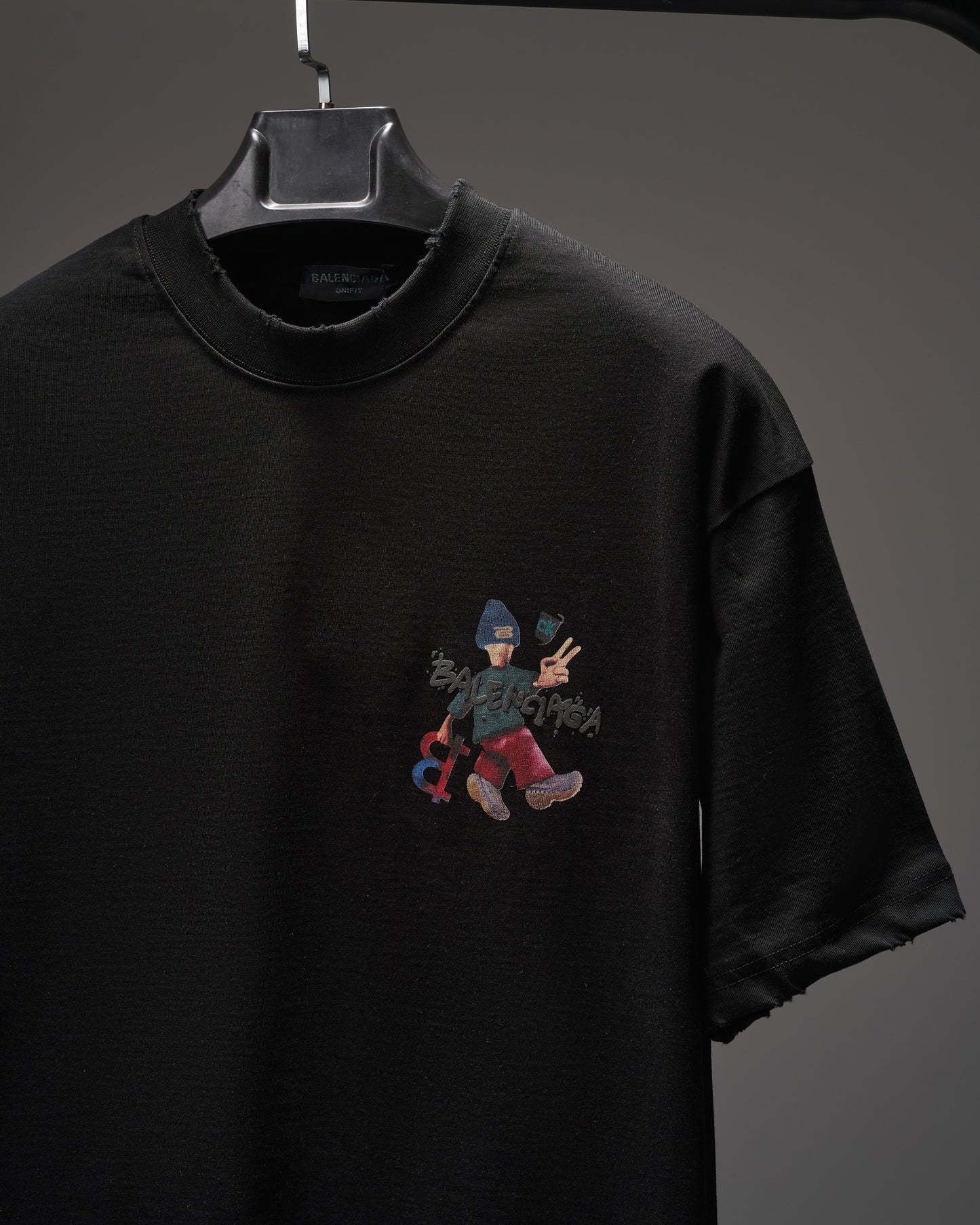 Black T-SHIRT